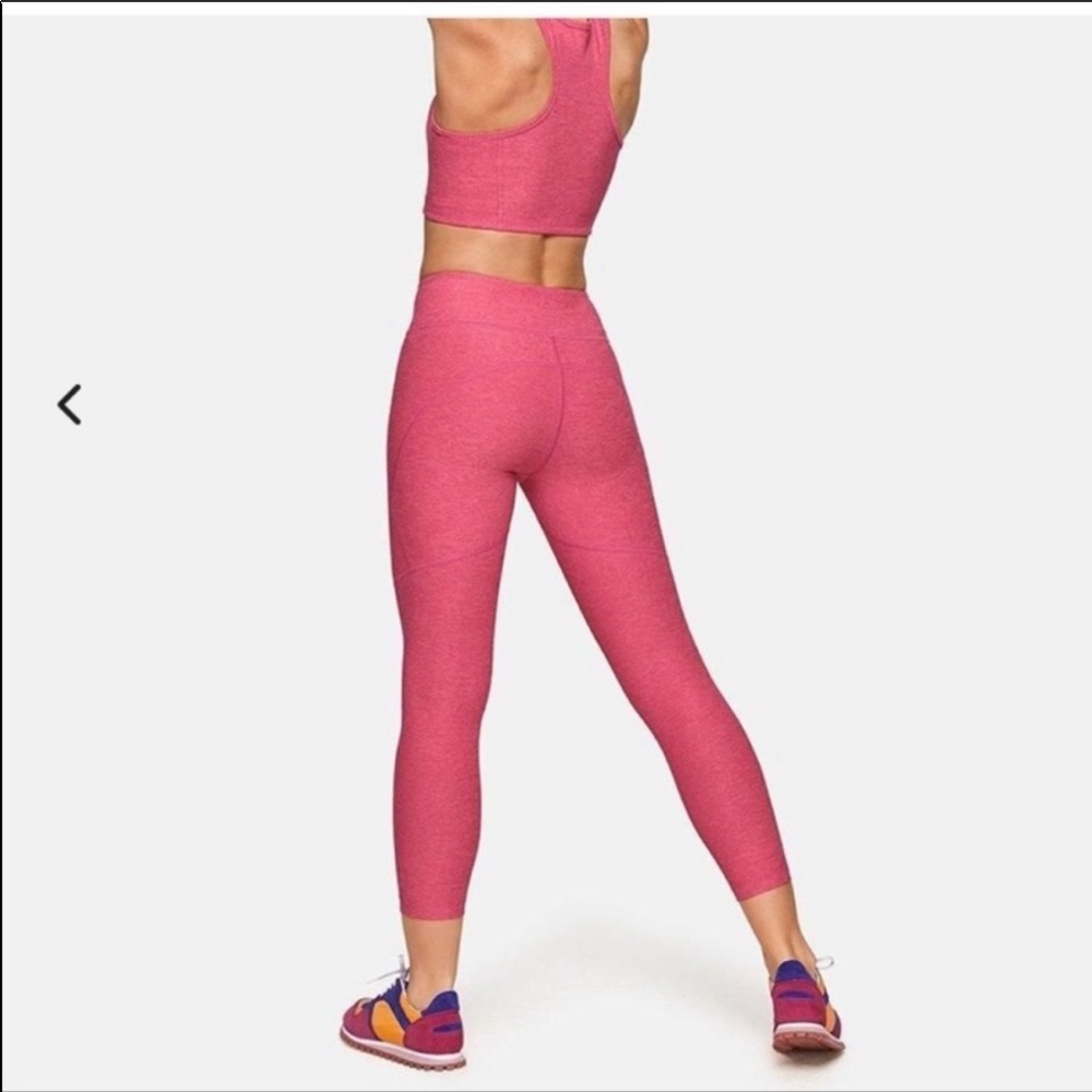 OUTDOOR VOICES - 3/4 Warmup leggings in flamingo
